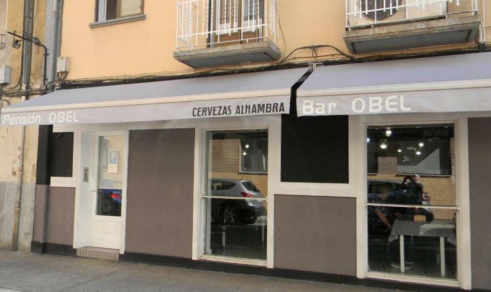 Pension Obel Hotel Villava Buitenkant foto